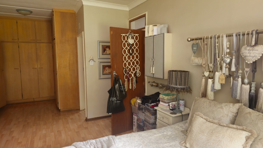 4 Bedroom Property for Sale in Universitas Free State